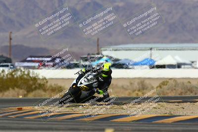 media/Mar-20-2025-Racers Edge (Thu) [[0731d8e3a1]]/2-B Group/Session 3 (Turn 4)/